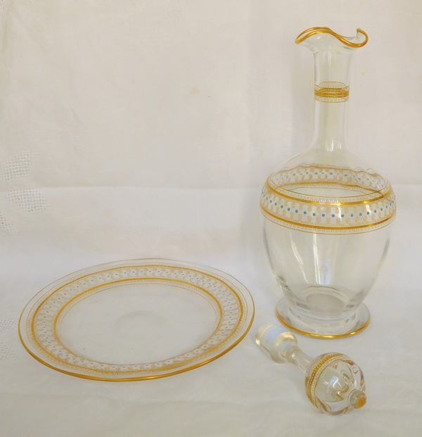Carafe à vin orientaliste en cristal de Baccarat doré et émaillé - époque fin XIXe siècle vers 1890